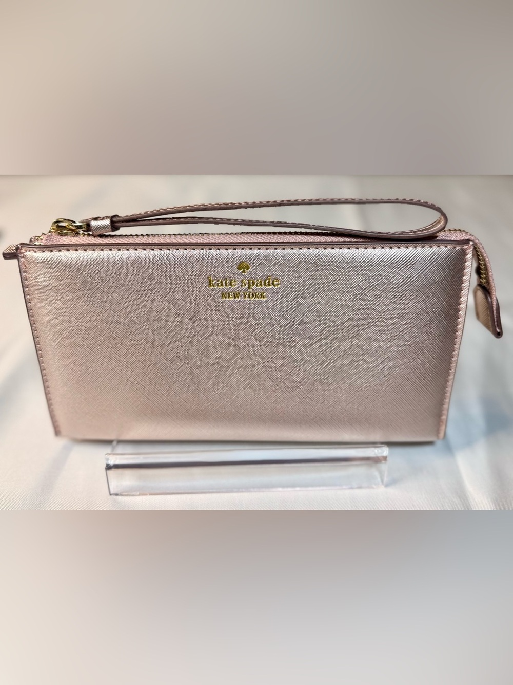 Kate Spade 3 Compartment | Rose Gold Clutch/Wristlet | NWOT